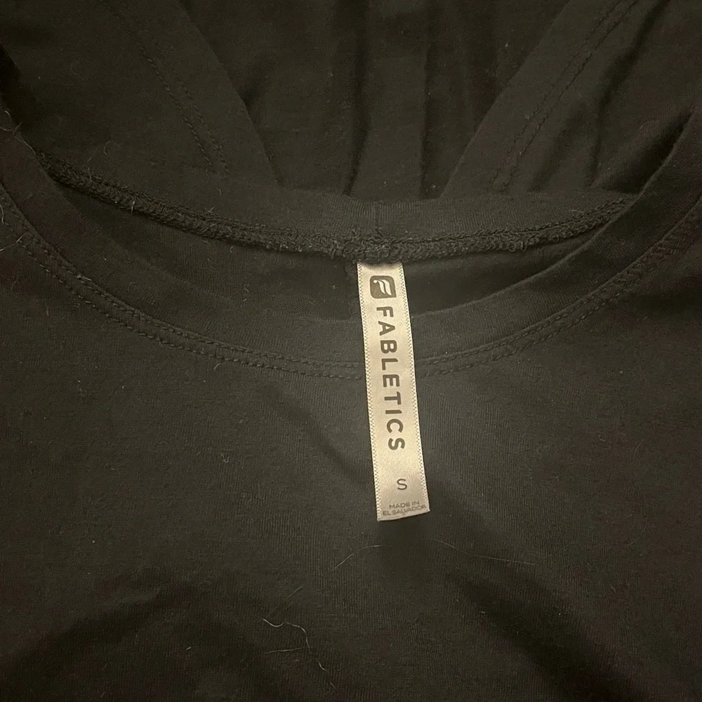 Fabletics workout tank small - Picture 4 of 5